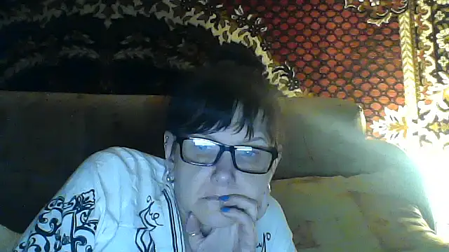 Snapshot of AlanaLaDream chatting on 09-26-25, 03:41 AlanaLaDream online show from 09-26-25, 03:41