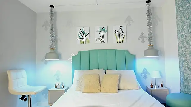 Khenta Michells online show from 03-04-25, 10:35