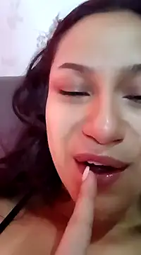 yummi  priv online show from 01-28-25, 12:47