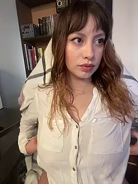 Snapshot of takahiro_sora7 chatting on 12-04-24, 03:59 takahiro sora7 online show from 12-04-24, 03:59