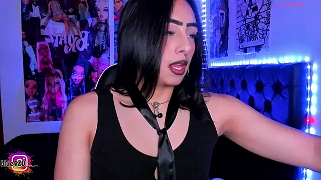 Skyler  blue4 online show from 02-22-26, 12:57