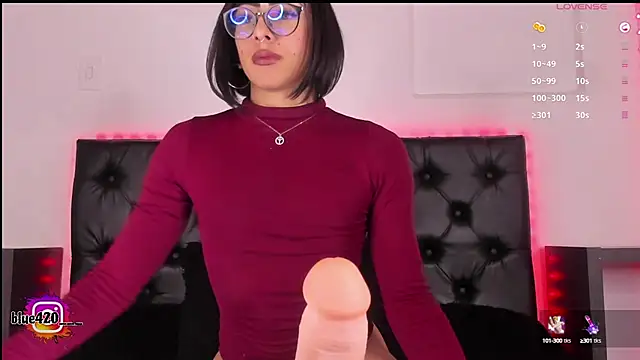 Snapshot of Skyler__blue4 chatting on 01-31-25, 11:13 Skyler  blue4 online show from 01-31-25, 11:13