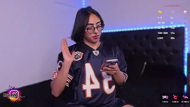 Snapshot of Skyler__blue4 chatting on 03-03-25, 04:54 Skyler  blue4 online show from 03-03-25, 04:54