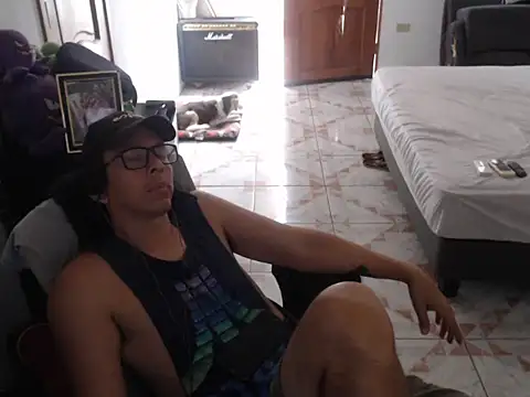 Snapshot of Pit_xxz chatting on 02-24-26, 07:59 Pit xxz online show from 02-24-26, 07:59