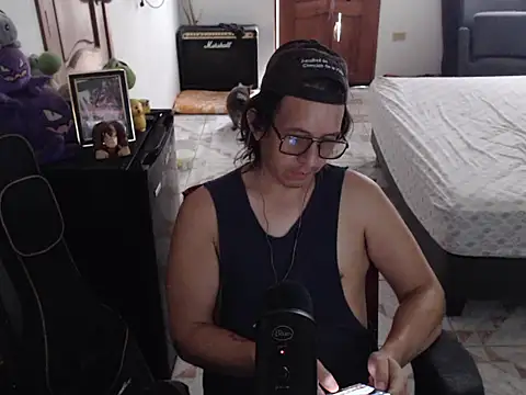 Pit xxz online show from 07-19-26, 04:04
