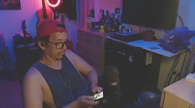 Snapshot of Pit_xxz chatting on 01-24-25, 05:42 Pit xxz online show from 01-24-25, 05:42