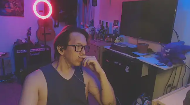 Snapshot of Pit_xxz chatting on 02-21-25, 05:56 Pit xxz online show from 02-21-25, 05:56