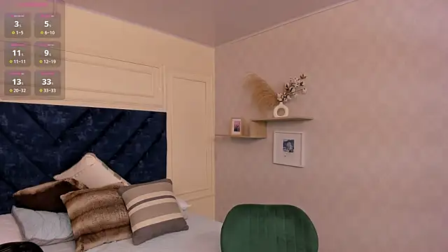 Charlotte Mayer online show from 10-24-25, 11:31