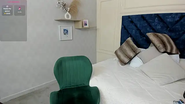 Charlotte Mayer online show from 02-11-26, 11:32