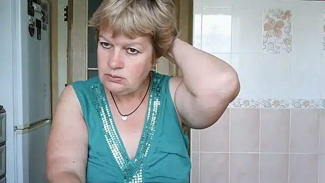 Snapshot of Ettie_Tonia chatting on 10-03-25, 07:54 Ettie Tonia online show from 10-03-25, 07:54