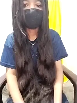 Snapshot of Cute-Ridhima chatting on 10-02-25, 03:21 Cute-Ridhima online show from 10-02-25, 03:21