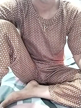 Snapshot of Cute-Ridhima chatting on 11-20-25, 03:18 Cute-Ridhima online show from 11-20-25, 03:18