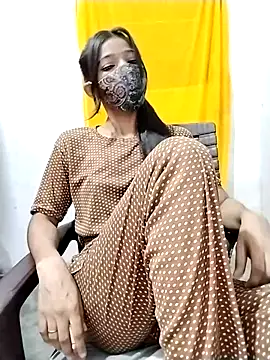 Snapshot of Cute-Ridhima chatting on 09-24-25, 02:18 Cute-Ridhima online show from 09-24-25, 02:18