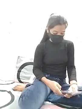 Snapshot of Cute-Ridhima chatting on 02-25-26, 04:45 Cute-Ridhima online show from 02-25-26, 04:45