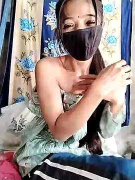 Snapshot of Cute-Ridhima chatting on 02-24-25, 07:44 Cute-Ridhima online show from 02-24-25, 07:44