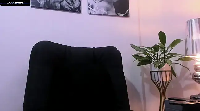 CruzVega online show from 01-24-25, 06:14