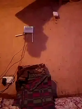 Snapshot of QUEEN-NAIMA chatting on 09-23-25, 07:15 QUEEN-NAIMA online show from 09-23-25, 07:15