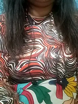 Snapshot of Dr_Kamsutra chatting on 02-13-25, 01:05 Dr Kamsutra online show from 02-13-25, 01:05