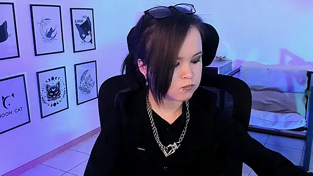 Elainebeness online show from 02-06-25, 02:44
