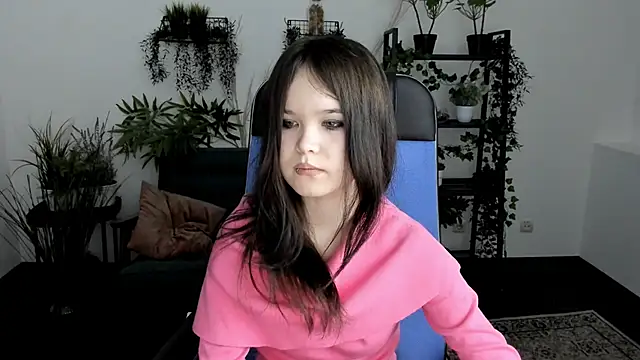 Elainebeness online show from 11-30-25, 08:20