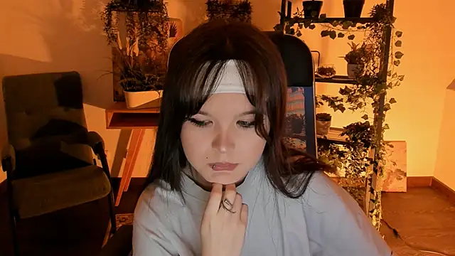 Elainebeness online show from 03-15-26, 07:32