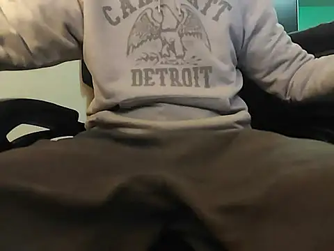 jayb0y61 online show from 01-31-25, 05:51