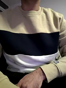 jayb0y61 online show from 02-14-25, 05:57