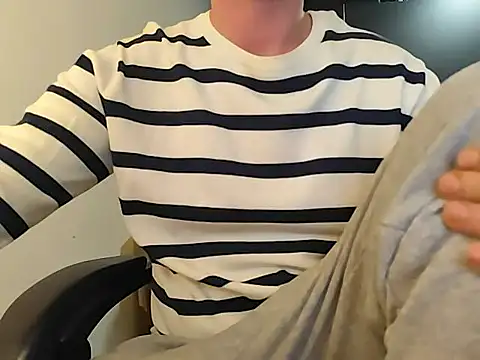 jayb0y61 online show from 11-23-25, 01:26