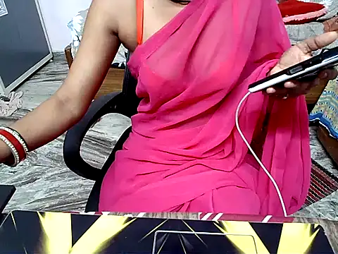 Snapshot of hotbala7s chatting on 06-27-26, 02:45 hotbala7s online show from 06-27-26, 02:45