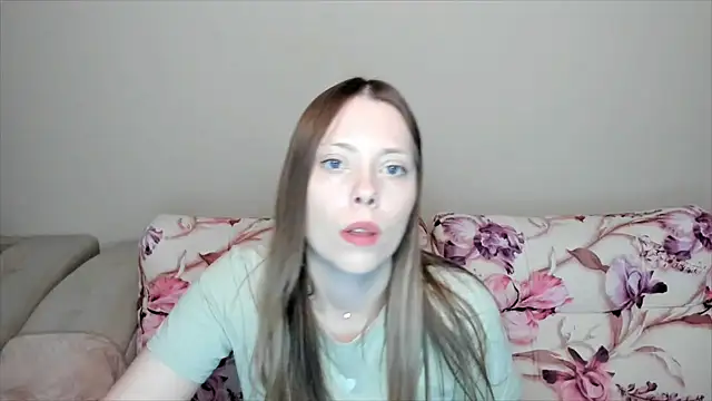 Snapshot of Sweetmojito chatting on 12-19-24, 01:39 Sweetmojito online show from 12-19-24, 01:39