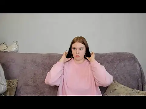 Snapshot of Sweetmojito chatting on 10-10-25, 08:26 Sweetmojito online show from 10-10-25, 08:26