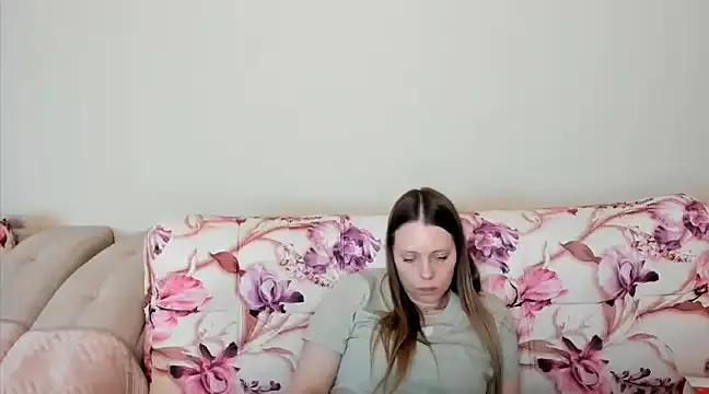 Snapshot of Sweetmojito chatting on 12-06-24, 09:15 Sweetmojito online show from 12-06-24, 09:15