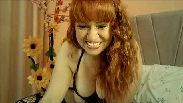 taylor198115 online show from 06-05-26, 05:45
