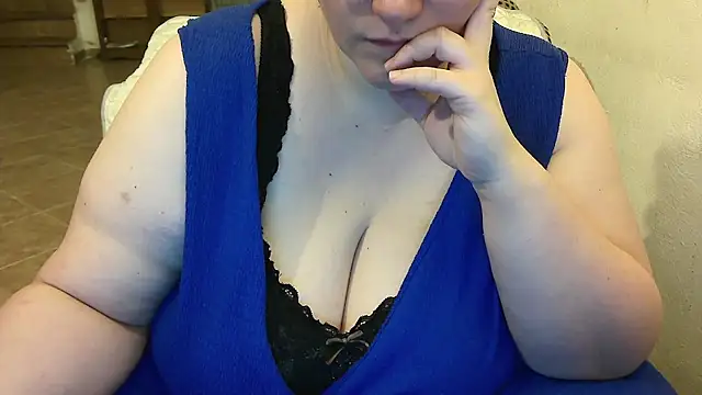 Maebi online show from 09-22-25, 08:37