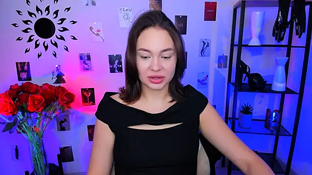 Snapshot of JaneWyatt chatting on 03-15-25, 04:35 JaneWyatt online show from 03-15-25, 04:35