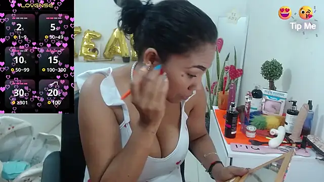 KatrinaReds online show from 02-17-25, 05:34