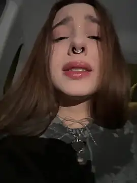 Snapshot of Cherry____Pie chatting on 12-04-24, 07:39 Cherry Pie online show from 12-04-24, 07:39