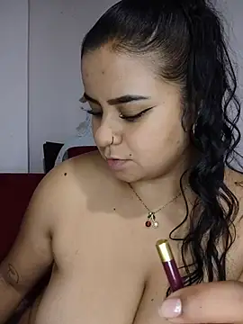 Princess Lau online show from 06-25-26, 05:34