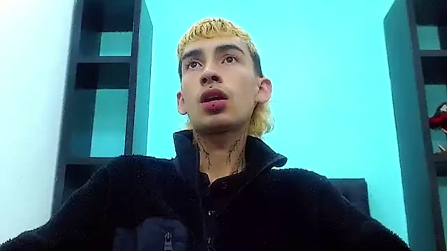 ttimy x boy online show from 04-29-26, 09:32