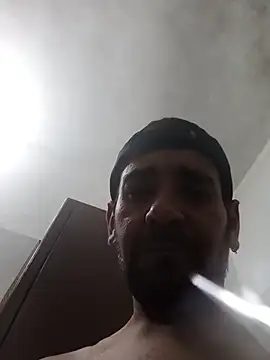 Snapshot of Gostozim7 chatting on 11-29-25, 03:17 Gostozim7 online show from 11-29-25, 03:17