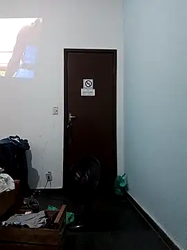 Snapshot of Gostozim7 chatting on 02-20-25, 12:30 Gostozim7 online show from 02-20-25, 12:30