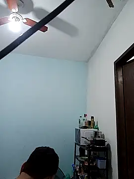 Snapshot of Gostozim7 chatting on 03-11-25, 11:47 Gostozim7 online show from 03-11-25, 11:47