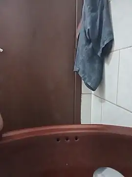 Snapshot of Gostozim7 chatting on 11-08-25, 05:38 Gostozim7 online show from 11-08-25, 05:38