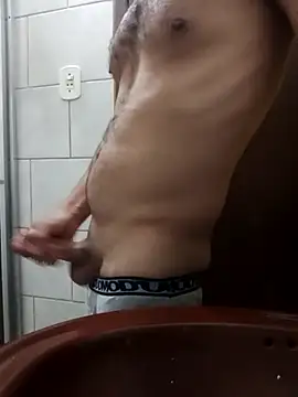 Snapshot of Gostozim7 chatting on 01-24-25, 03:32 Gostozim7 online show from 01-24-25, 03:32