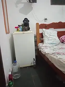 Snapshot of Gostozim7 chatting on 11-08-25, 05:11 Gostozim7 online show from 11-08-25, 05:11