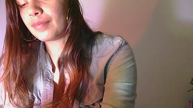 Snapshot of Miss_oliviaa chatting on 02-09-25, 11:15 Miss oliviaa online show from 02-09-25, 11:15