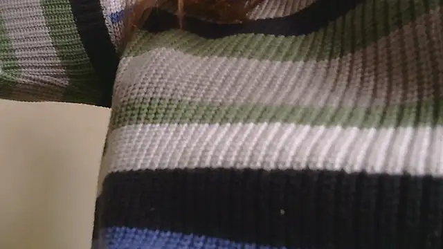 Snapshot of Miss_oliviaa chatting on 02-25-25, 08:00 Miss oliviaa online show from 02-25-25, 08:00