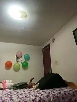 Miss oliviaa online show from 03-17-26, 12:02