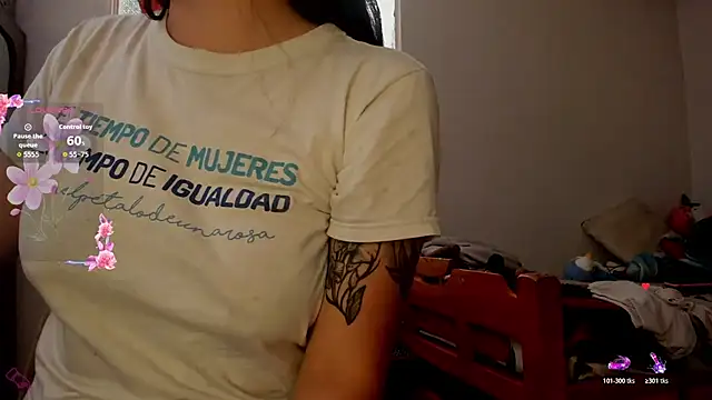 Miss oliviaa online show from 11-06-25, 08:46