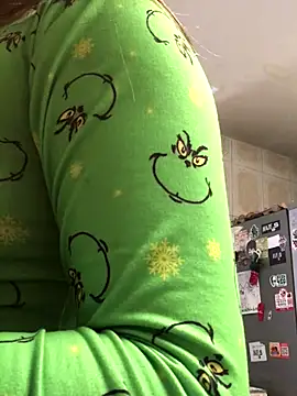 Miss oliviaa online show from 10-23-25, 12:48